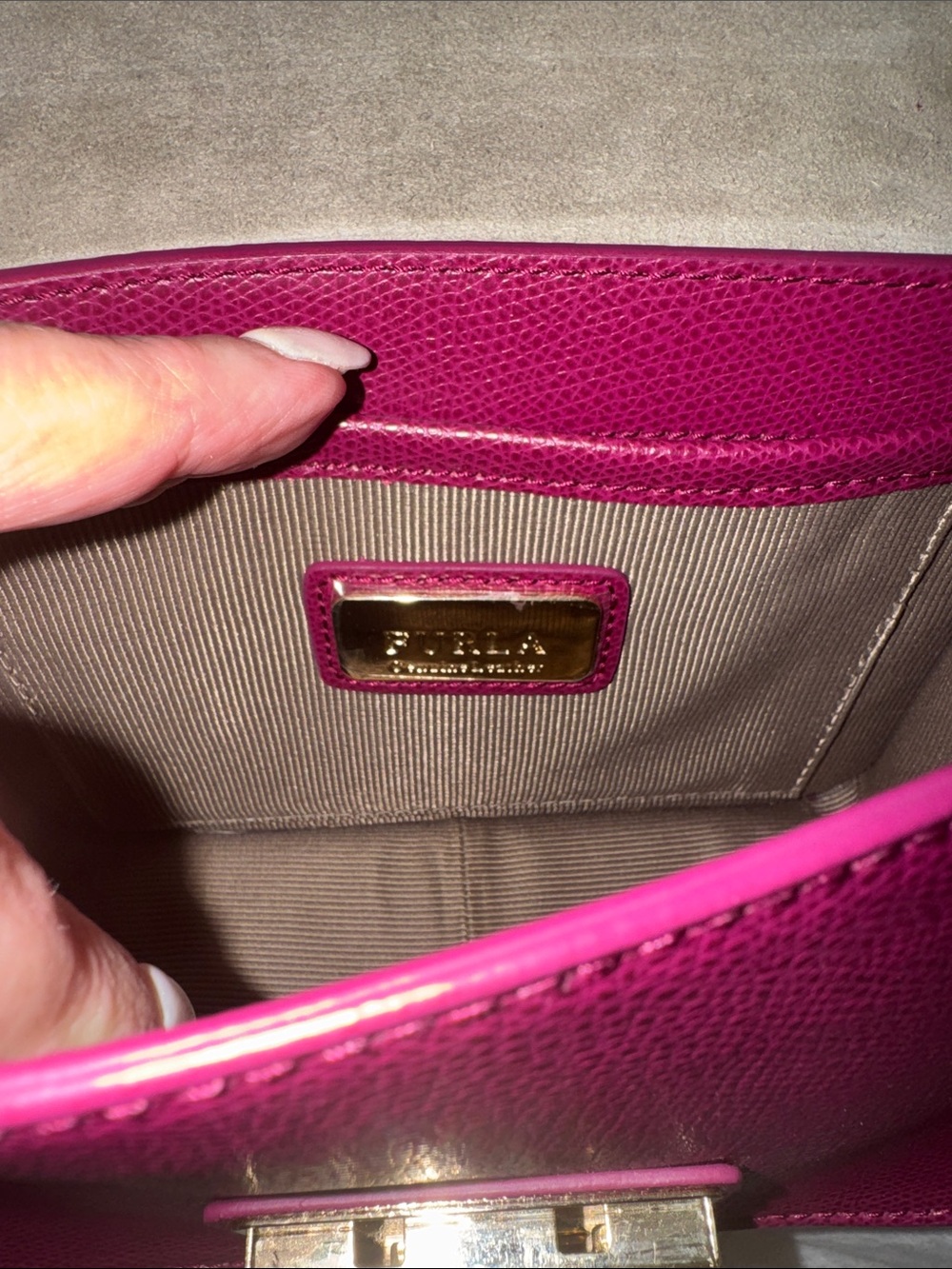 Furla Metropolis Berry Leather and chain Crossbody with Gold Hardware - Picture 11 of 15